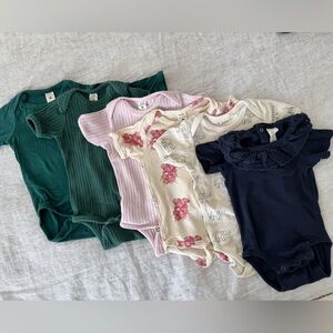 Kate Quinn and other Baby Onesies Stack 6-12 months (gently used)